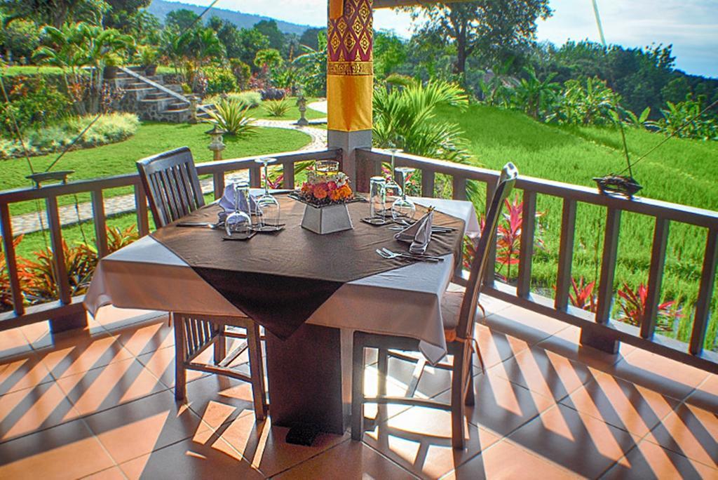 Puri Mangga Sea View Resort&Spa Lovina  Bagian luar foto