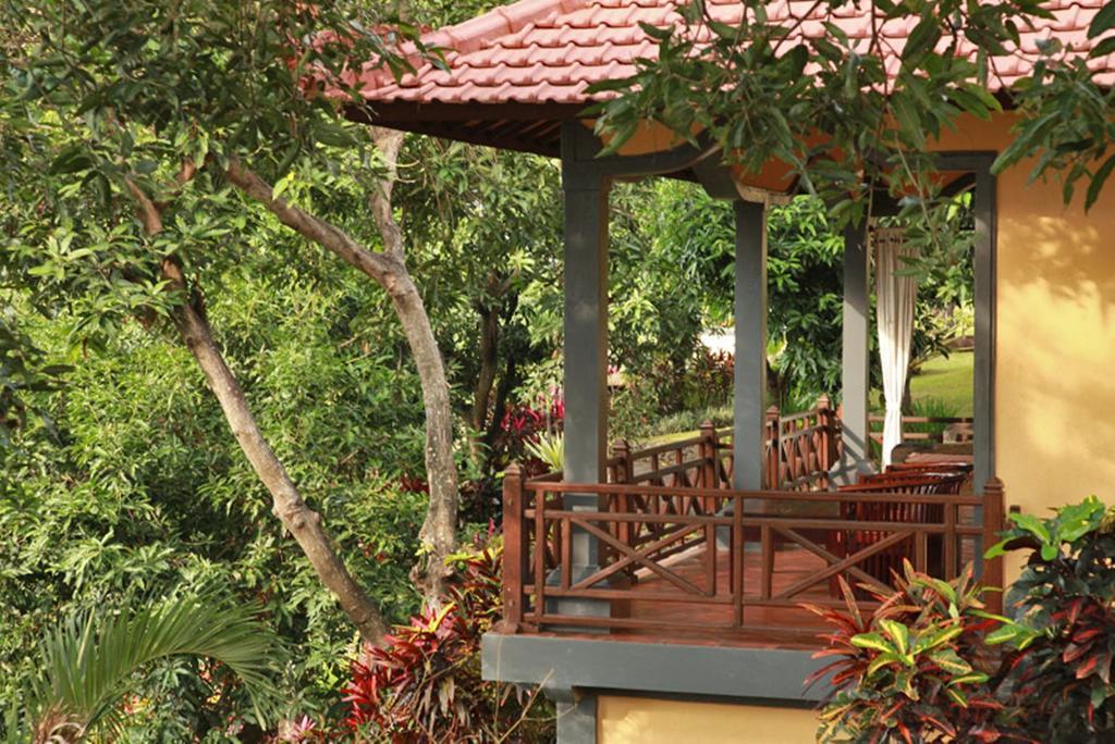 Puri Mangga Sea View Resort&Spa Lovina  Bagian luar foto